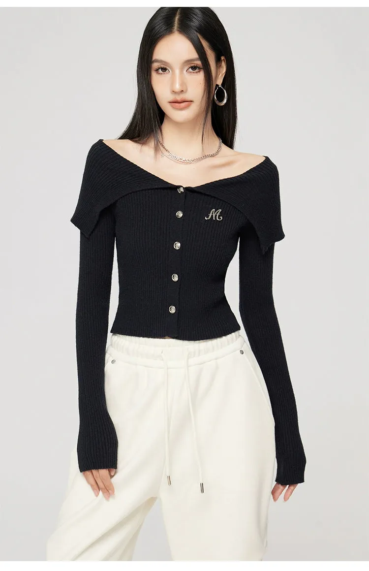 Black & Off-white Turn-down Collar Sweater