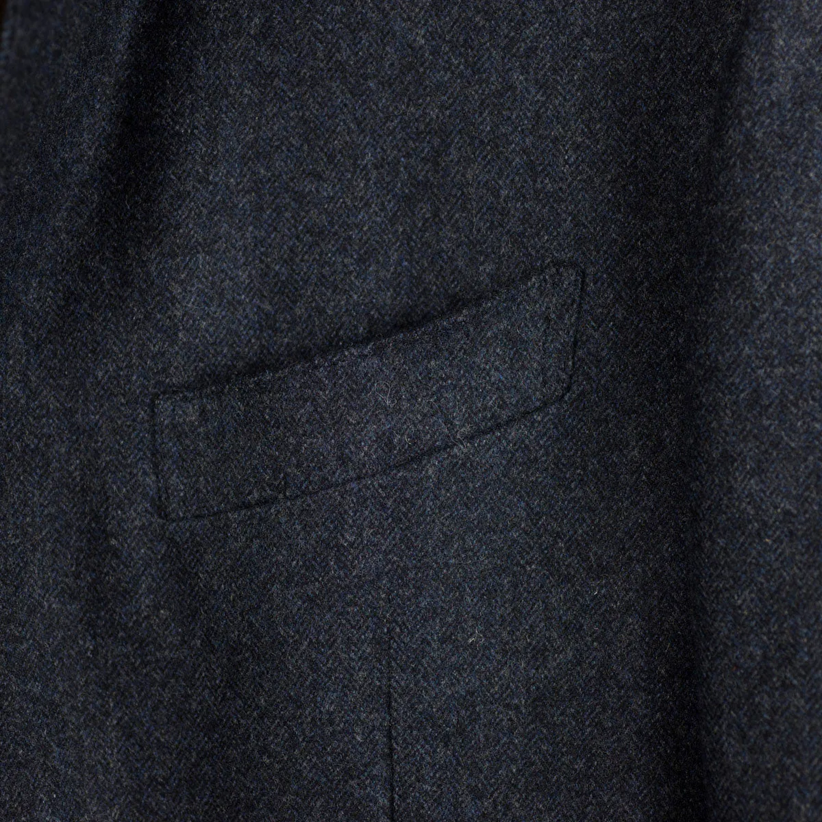 Fox Bros char blue herringbone flannel single-breasted sport coat, 17/18oz. Wool