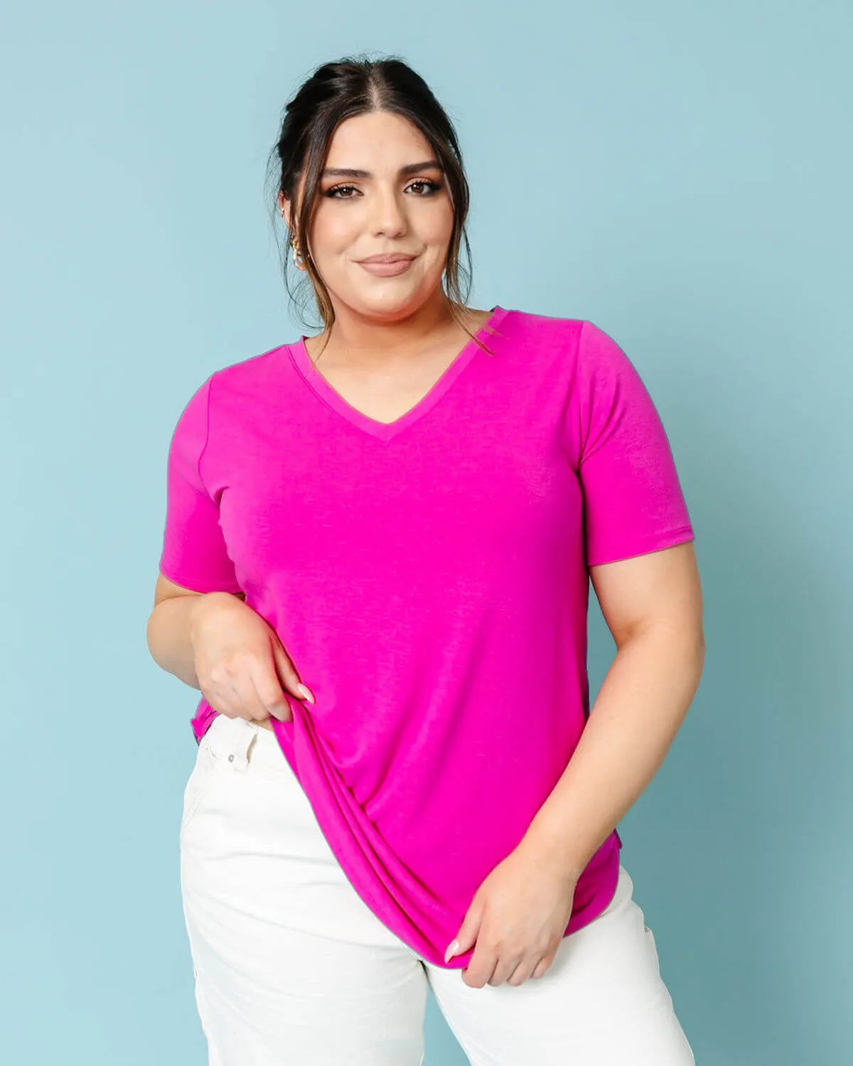 Jagger V-Neck T-Shirt | S
