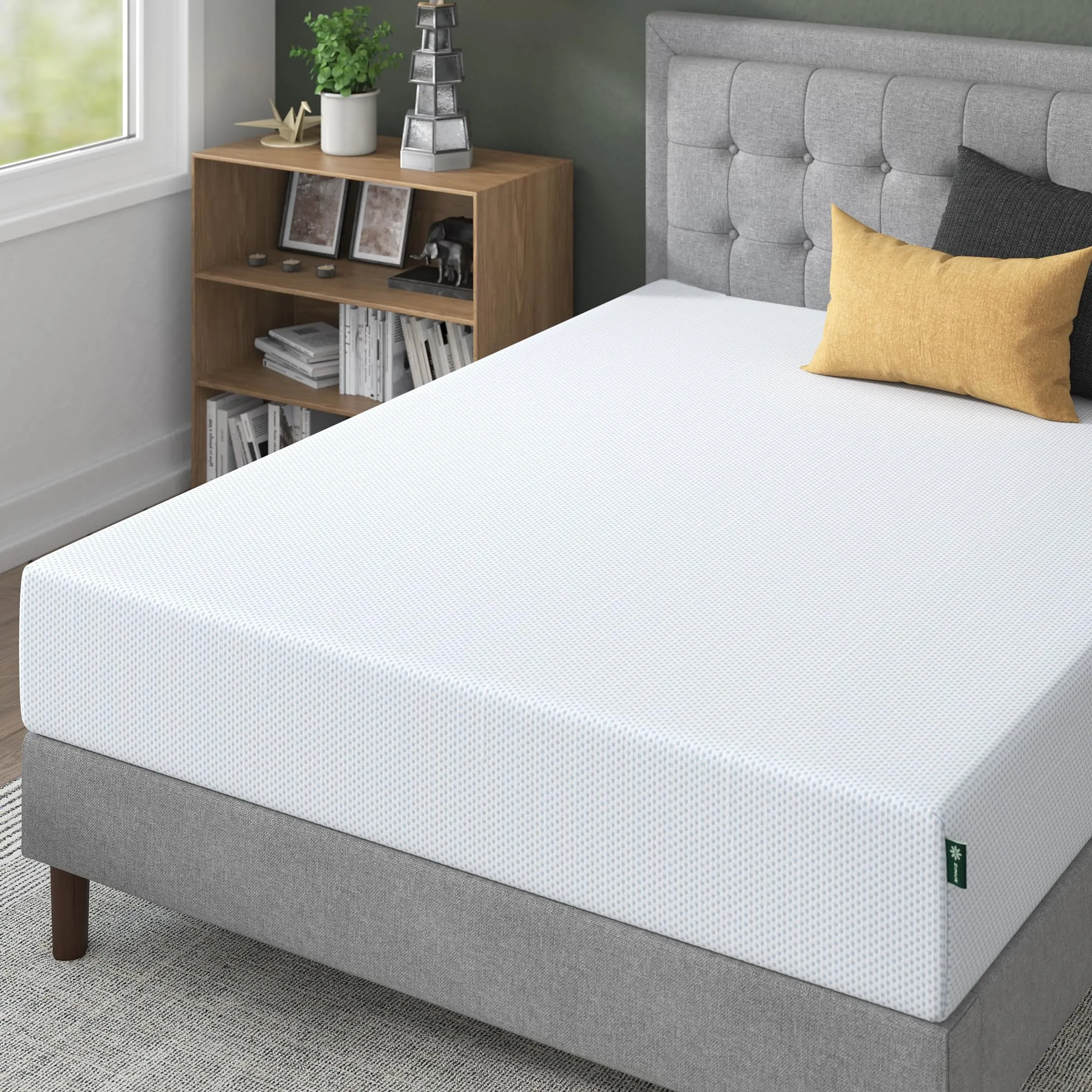 ZINUS 10 Inch Green Tea Cooling Gel Memory Foam Mattress, Fiberglass Free, Cooling Gel Foam, Pressure Relieving, CertiPUR-US Certified, Bed-in-a-Box, King